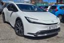 Toyota Prius 2.0 HYBRID