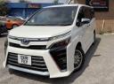 Toyota Voxy 1.8 Hybrid